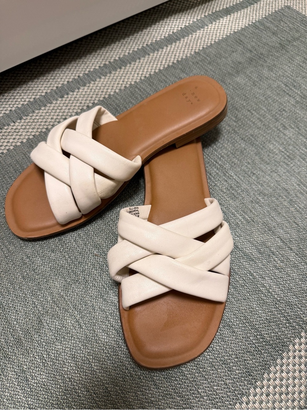 Women's White Braided Slide Sandals - Casual Summer Slip-Ons
